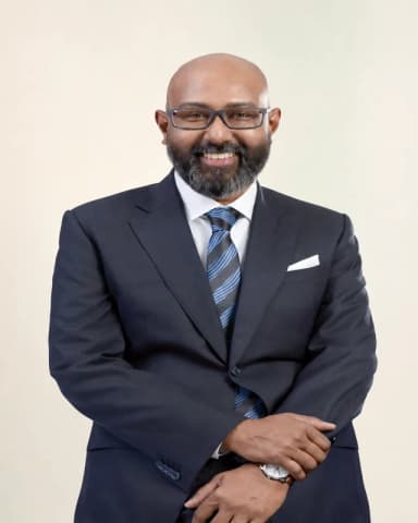 Foto Dr. Arnil George Sirimanne
